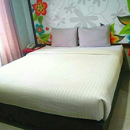 Hotel Syariah Grand Jamee Sunggal Extérieur photo
